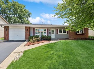 7325 Northway Dr, Hanover Park, IL 60133