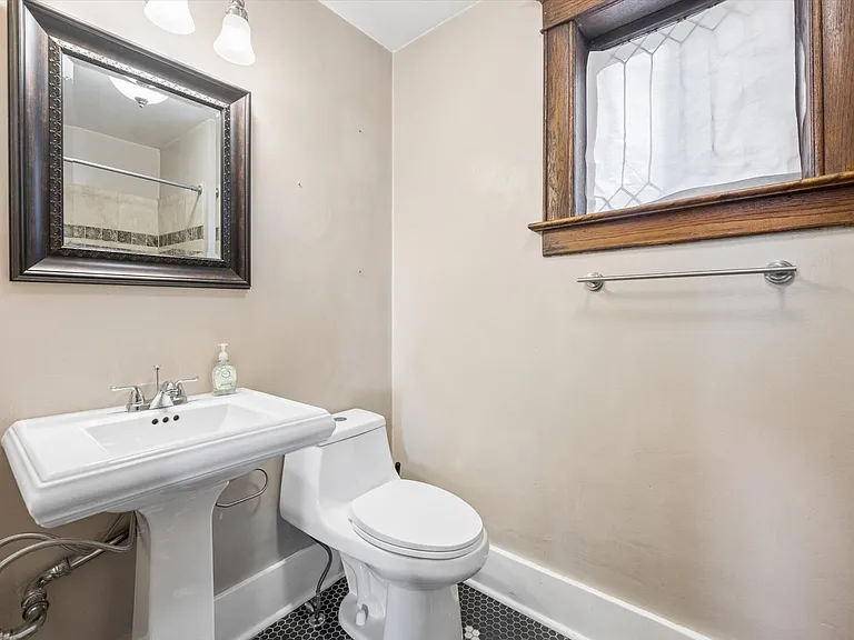 3828 Tejon St — Photo 5