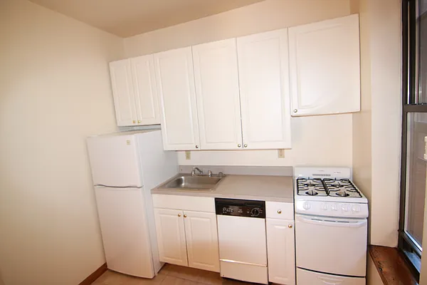 Rented by Guidance Realty Corp. | media 27