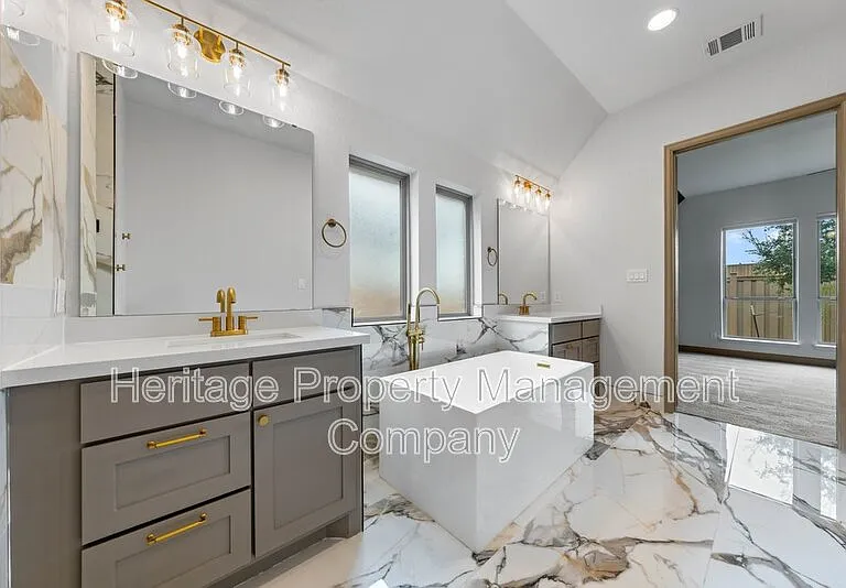 316 Hulda Trl — Photo 22