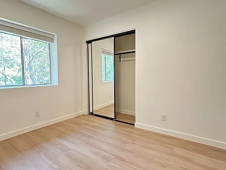 529 W. Victoria - 1236 San Pascual — Photo 24