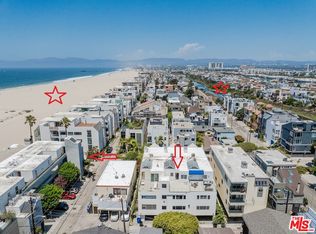 18 Voyage St, Marina Del Rey, CA 90292