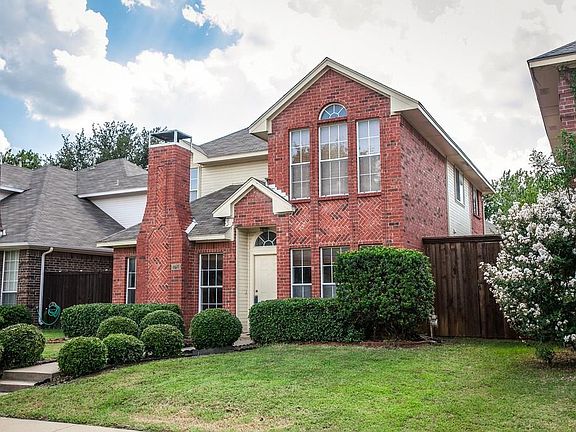 2nd image of 1714 Creekbend Dr