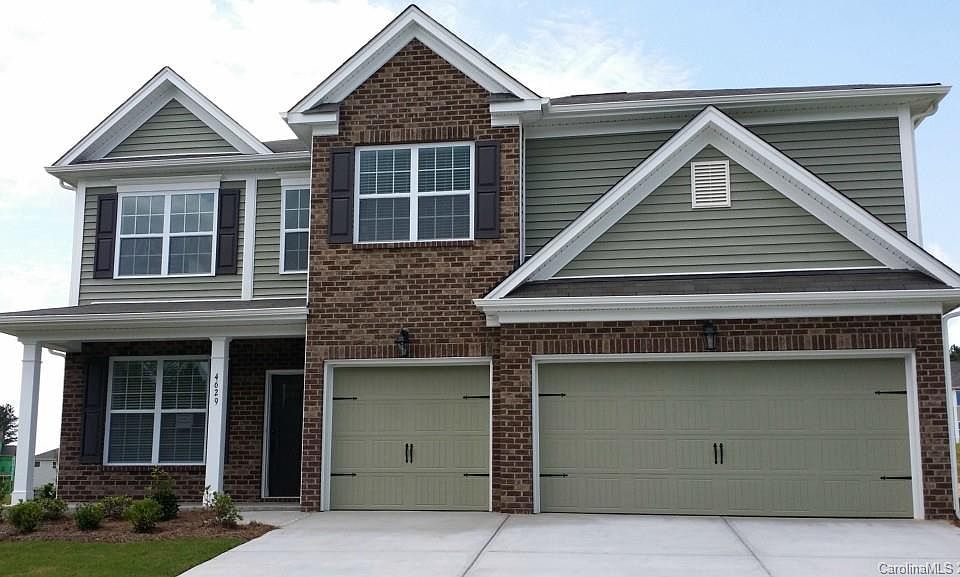 1st image of 4629 Carrington Dr #327