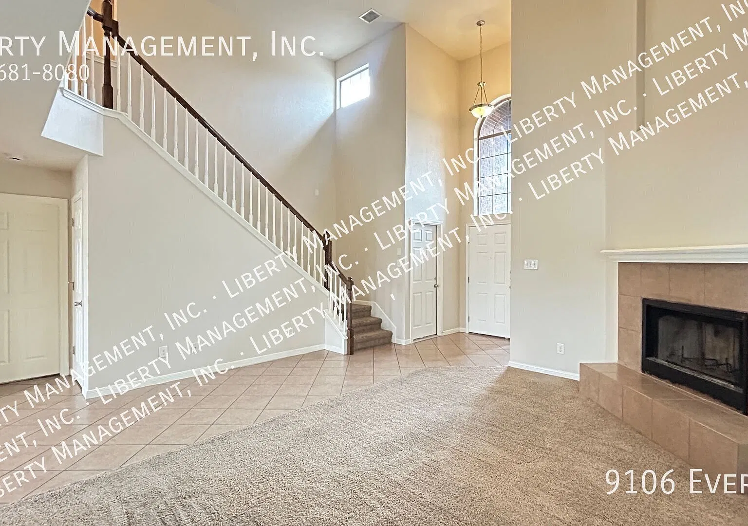 Spacious 4 Bedroom, 2.5 Bath Home — Photo 3