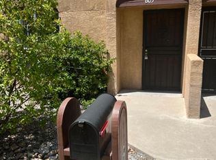 605 High St NE, Albuquerque, NM 87102