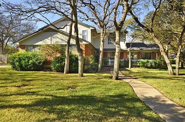 1st image of 301 Prize Oaks Dr
