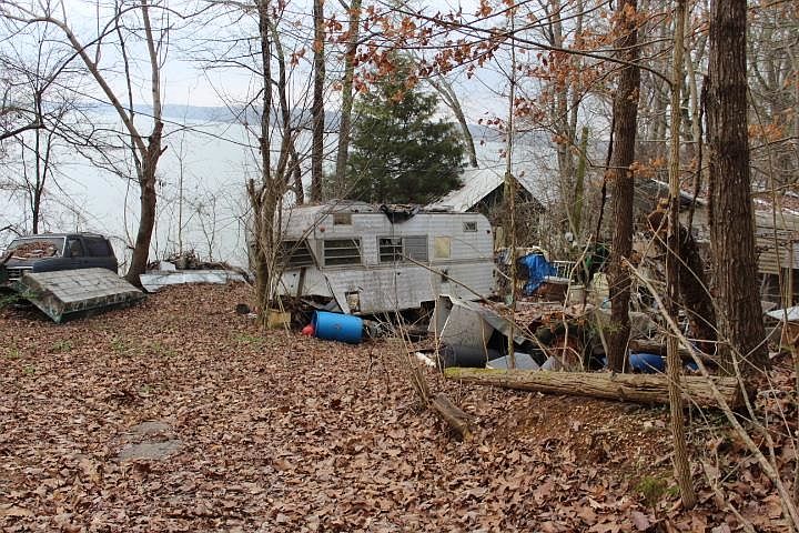 2nd image of 0 Lakeshore Dr N