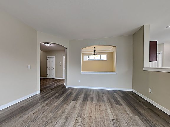 5th image of 16007 77th Avenue Ct E