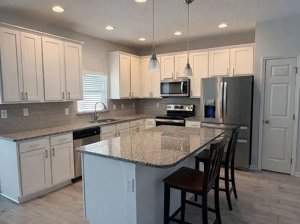 2258 Sandy Bay Ln, Jacksonville, FL 32233