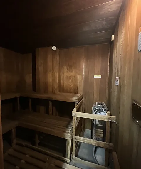 good size sauna