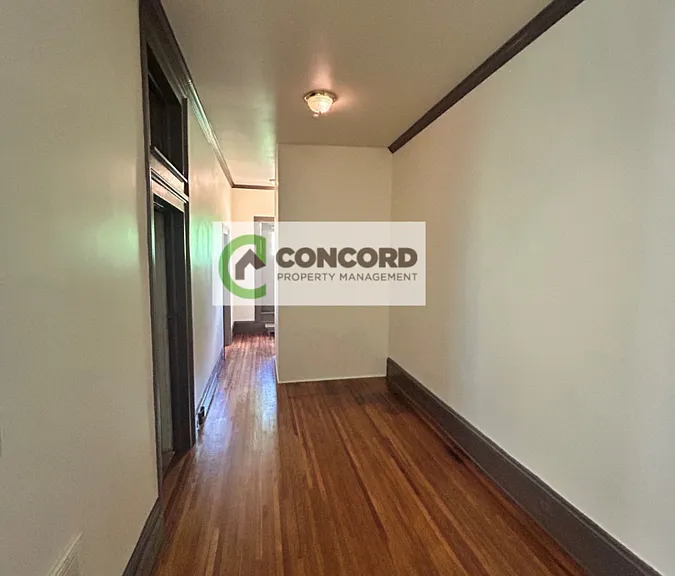 102 S Mendenhall St #G — Photo 8