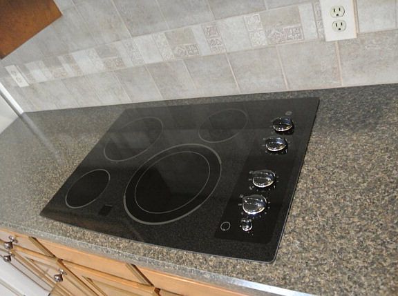 5th image of 6508 Opal Dr