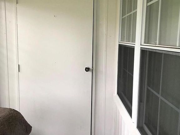4th image of 1037D Aberdeen Dr #100D