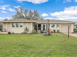 1303 SE 27th Ter, Cape Coral, FL 33904