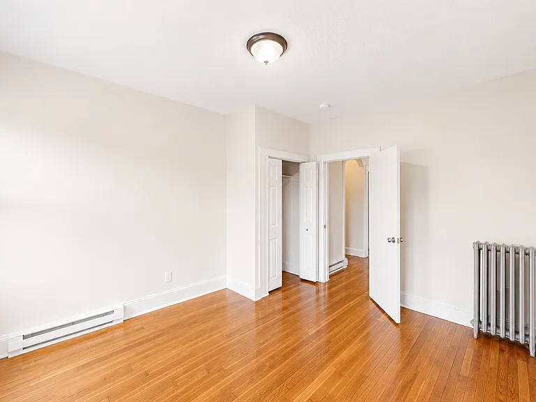 50 Willowwood St #33 — Photo 14