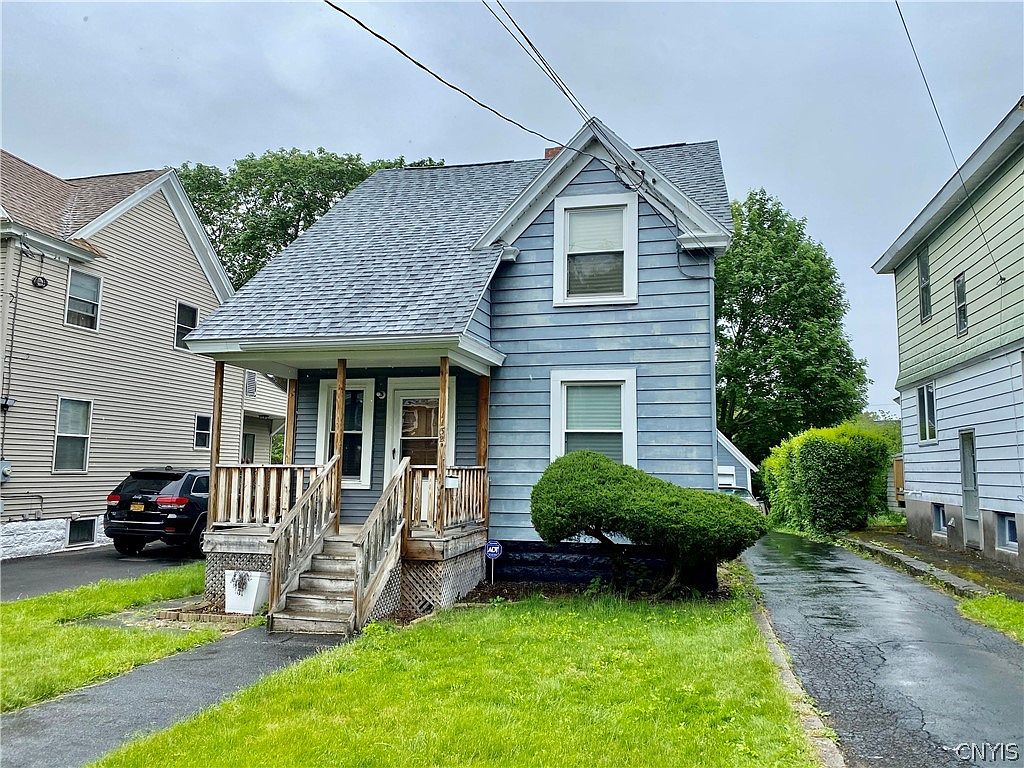 1132 Oak St, Syracuse, NY 13203 | Zillow