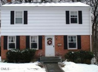 155 Highlawn Rd, Fairfield, CT 06824