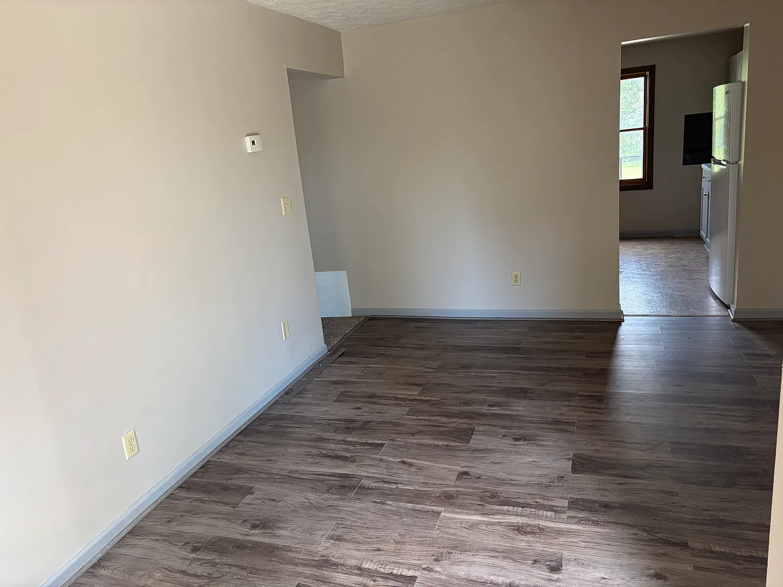 2 bed, 850 sqft, $1,000 — Photo 2