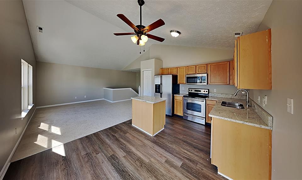 Limestone Springs Condominiums 13266 Komatite Way Fishers IN Zillow