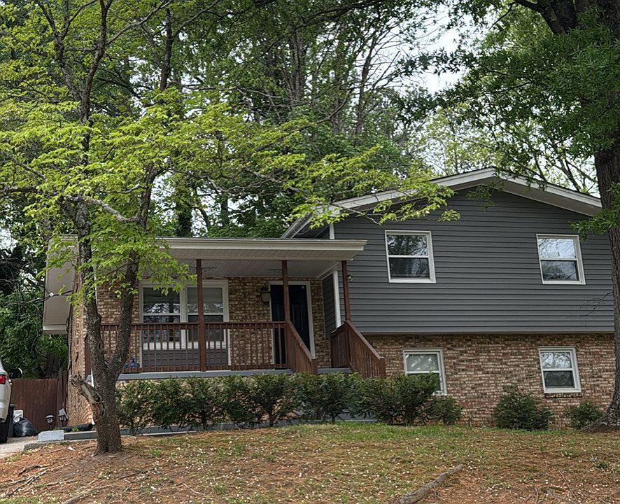 1st image of 2200 Fawn St