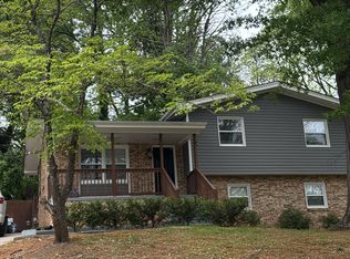 2200 Fawn St, Greensboro, NC 27403