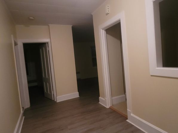 63 Main St #4