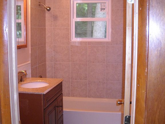 5th image of 25 & 26 Oak St