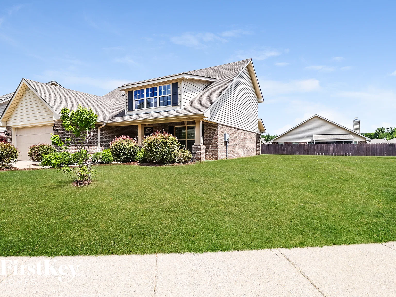 4 bed, 2.5 bath, 2129 sqft, $2,630 — Photo 2