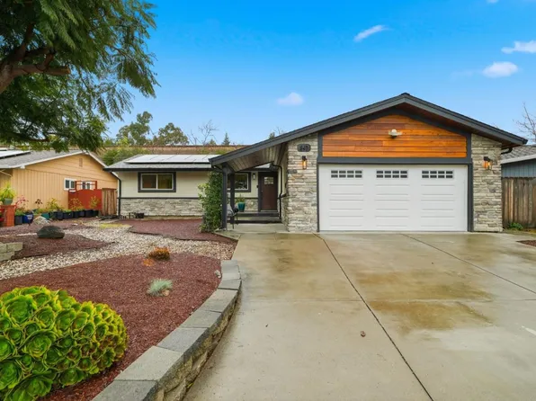 847 San Luppe Dr, Mountain View, CA 94043