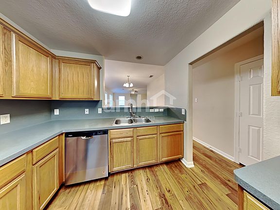4th image of 9735 Orchid Breeze Ln