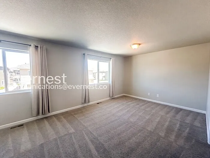 6361 Old Glory Dr — Photo 9
