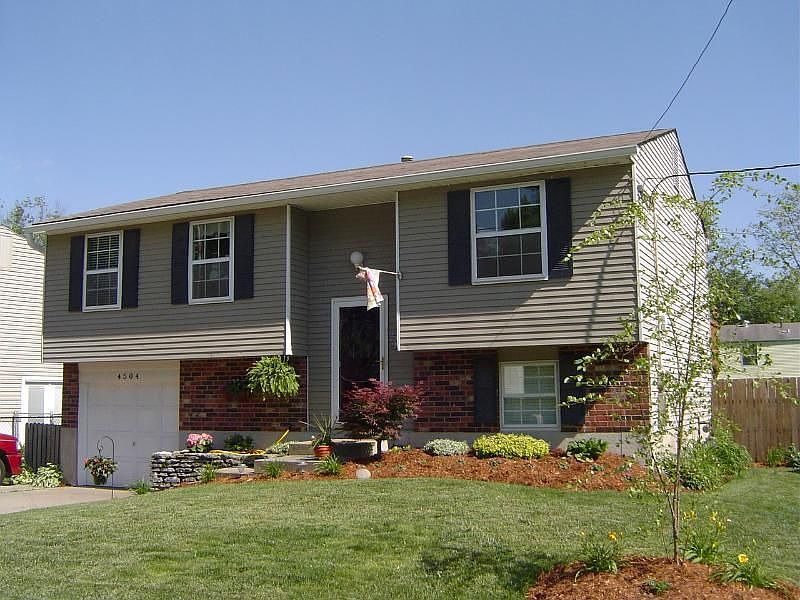 2nd image of 4504 Arroyo Trl