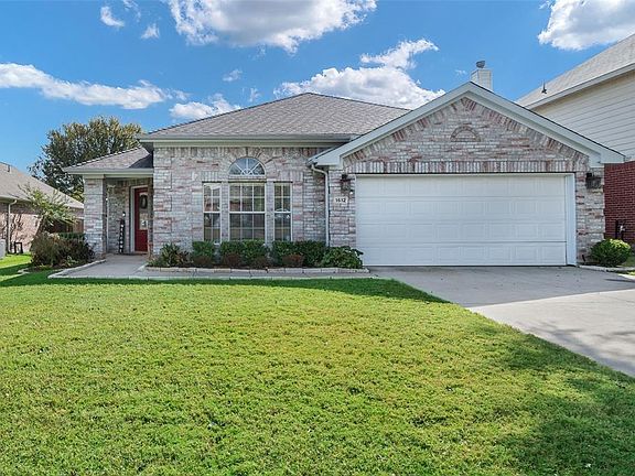 2nd image of 1612 Cedar Elm Dr