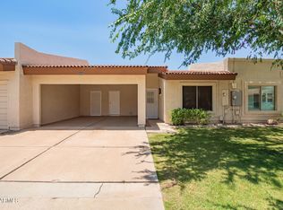9106 N 68th Ln, Peoria, AZ 85345