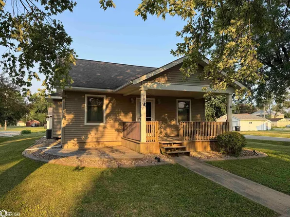 203 N Oak St, Donnellson, IA 52625