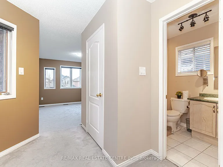 3727 Althorpe Cir — Photo 28