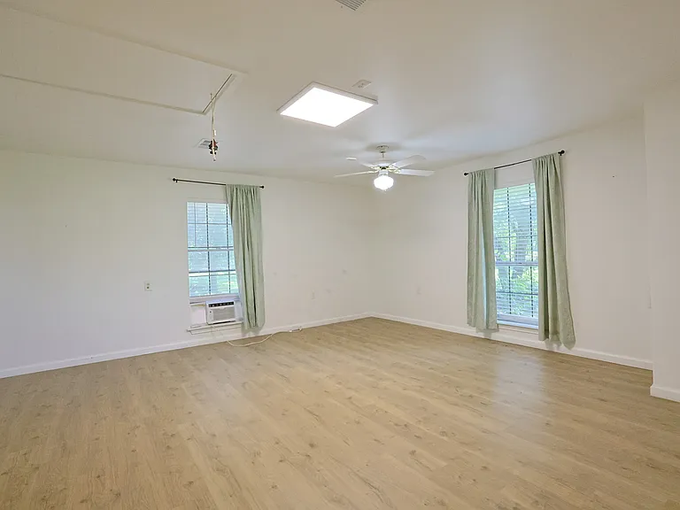 2550 W Lucas Rd — Photo 7