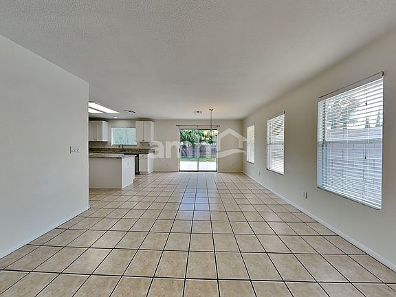 3rd image of 8021 Broken Spur Ln