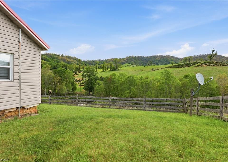 40th image of 4793 Cheek Mountain Rd