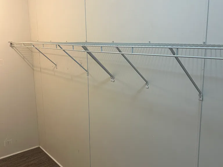 394 SW Lunsford Ter — Photo 12