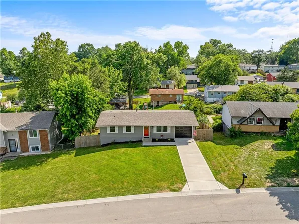 8507 Ann Ave, Kansas City, KS 66112