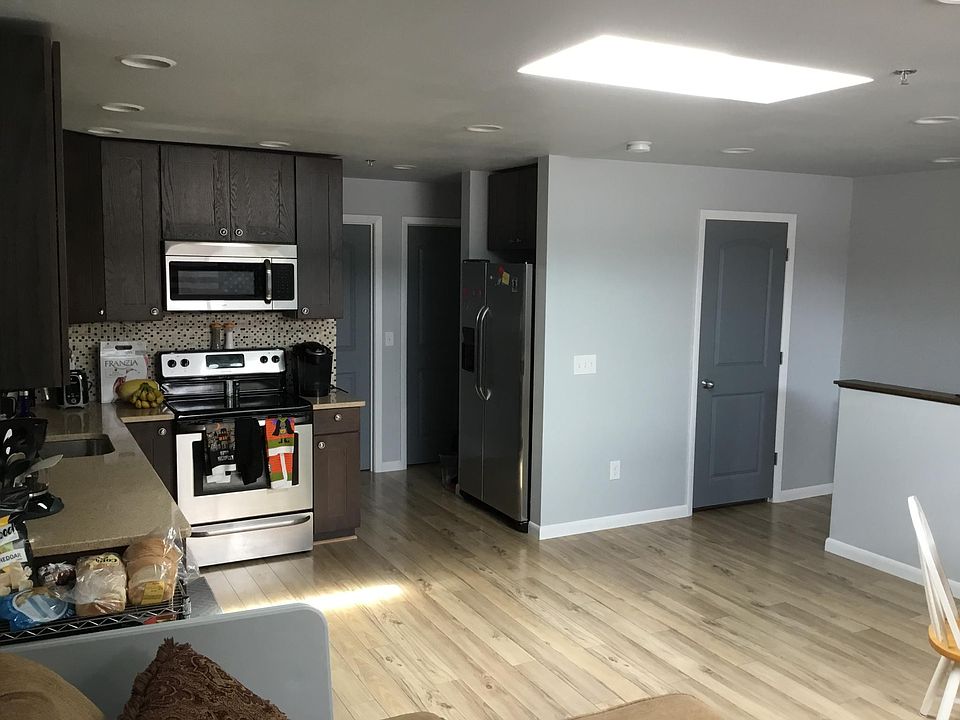 2nd image of 72 E 3rd St