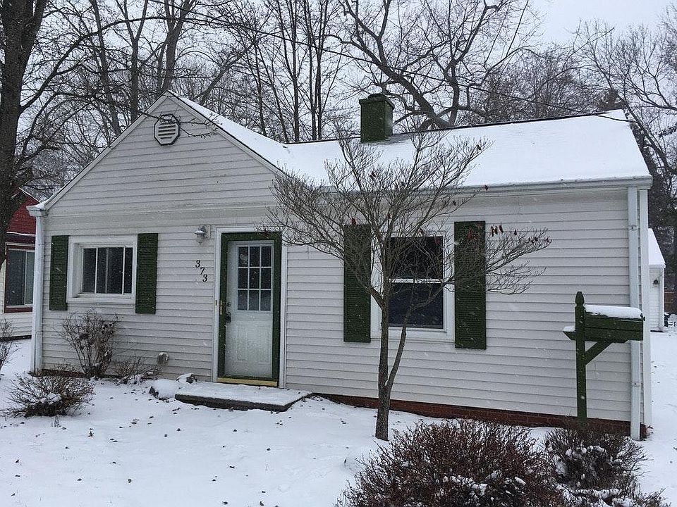 2nd image of 373 W Grace St