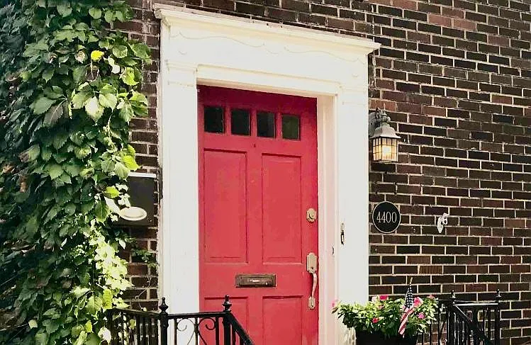 4400 N Harvey Pkwy #A — Photo 1