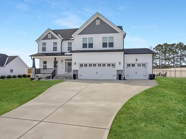68 Bodacious Ln, Benson, NC 27504