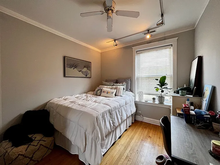 2315 W Eastwood Ave #3E — Photo 10