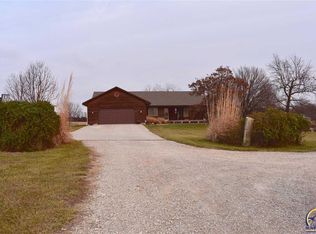 14610 P Rd, Mayetta, KS 66509