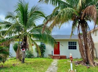1425 W 30th St, Riviera Beach, FL 33404