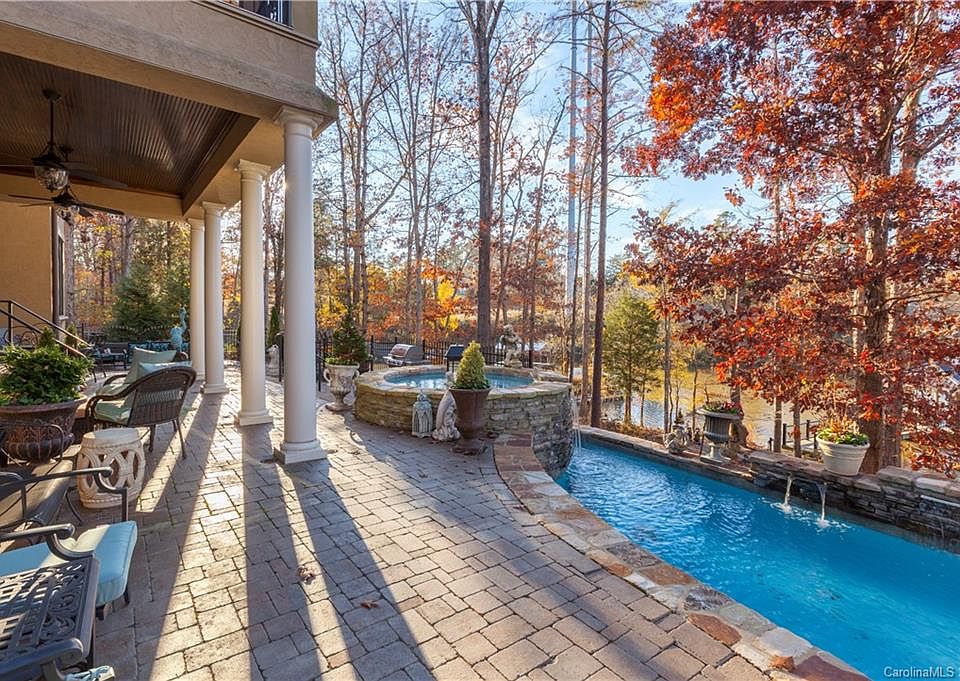 821 Cooks Cove Rdg, Clover, SC 29710 Zillow